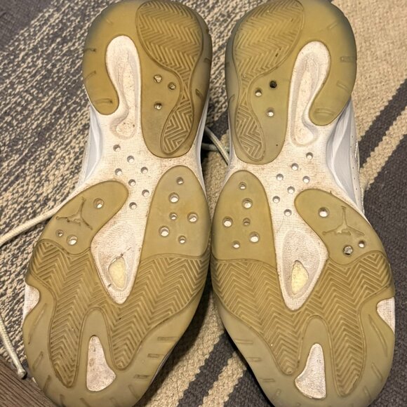 Nike Air Jordan Low DV2207-100 - Picture 5 of 7